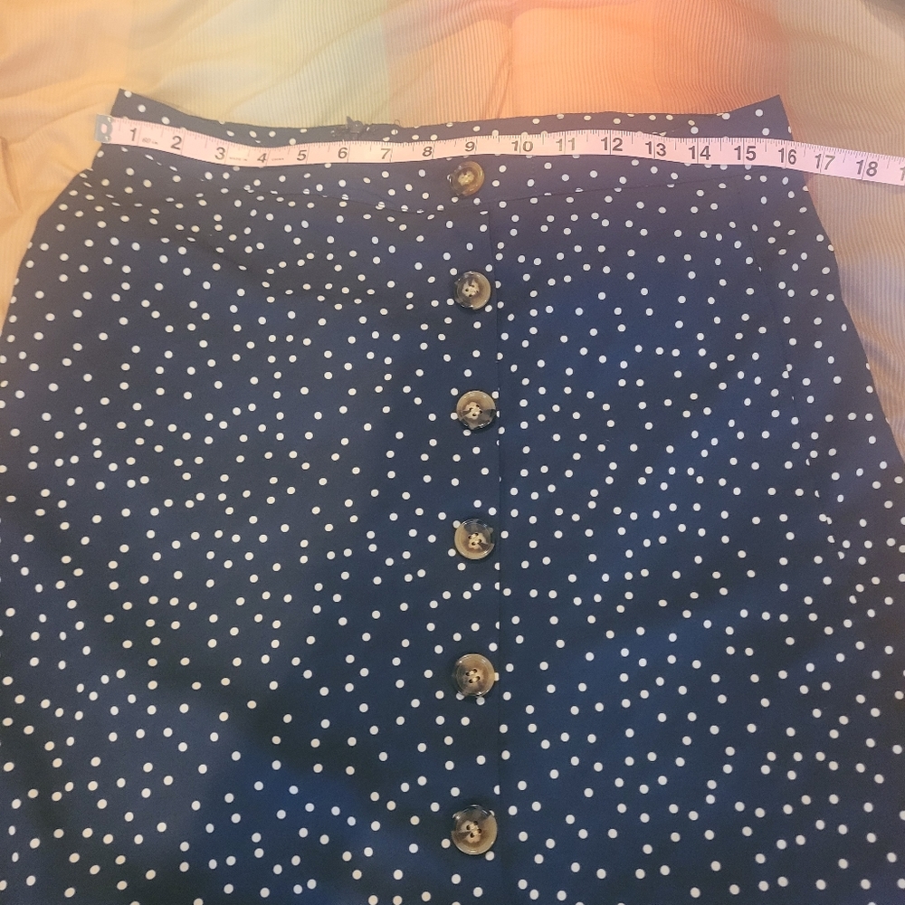 Navy blue polka dot skirt. Size Large. - Picture 6 of 10